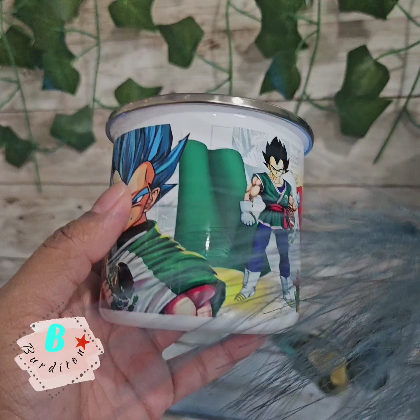 Cargar video: Taza vegeta