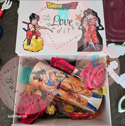 Caja decorada  goku, con rosas, dulces